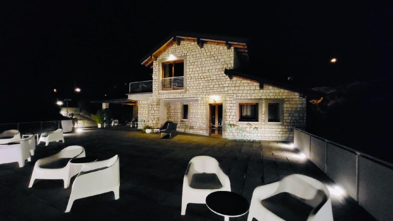 Vela Di Soleville Camere Con E Senza Vista Lago Con Ristorante & Pizzeria Сале-Маразино Экстерьер фото