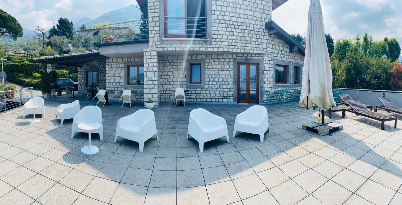Vela Di Soleville Camere Con E Senza Vista Lago Con Ristorante & Pizzeria Сале-Маразино Экстерьер фото