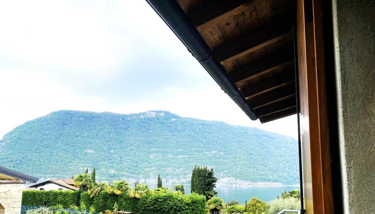 Vela Di Soleville Camere Con E Senza Vista Lago Con Ristorante & Pizzeria Сале-Маразино Экстерьер фото