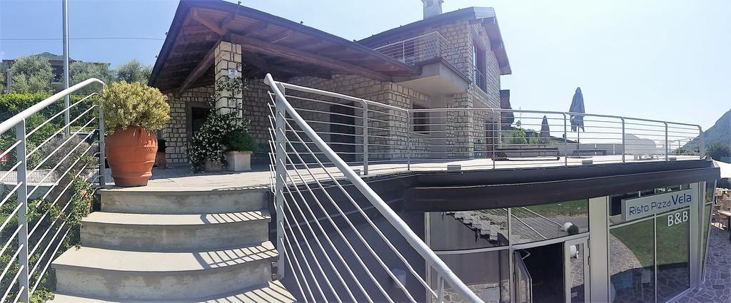 Vela Di Soleville Camere Con E Senza Vista Lago Con Ristorante & Pizzeria Сале-Маразино Экстерьер фото